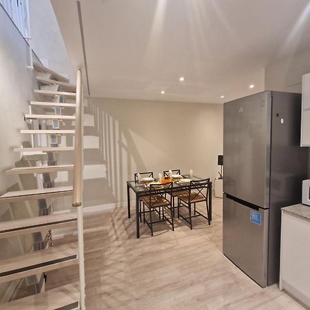 Barcelona Duplex De 3 Habitaciones L'Hospitalet de Llobregat Bagian luar foto